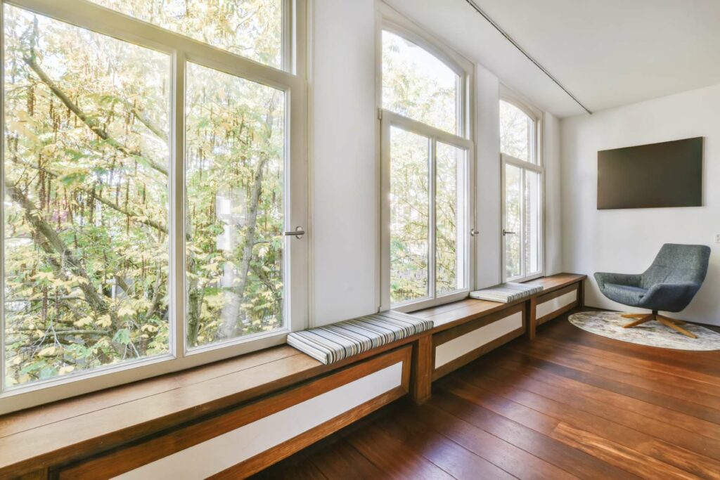 HERSTELLUNG, VERKAUF & MONTAGE VON FENSTERPROFILEN – KONTAKTIEREN SIE UNS JETZT!